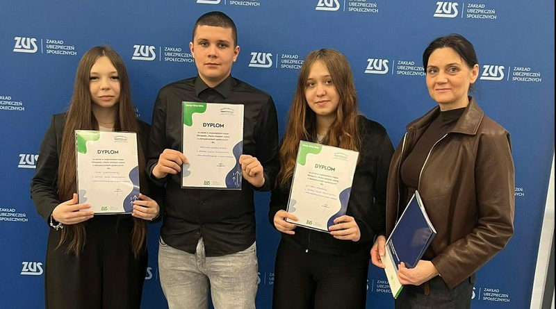 Jesteśmy w czołówce. Jesteśmy w czołówce.